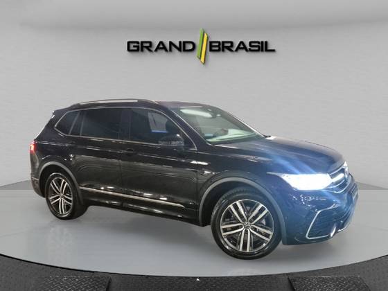 VOLKSWAGEN TIGUAN 2.0 300 TSI GASOLINA ALLSPACE R-LINE AUTOMÁTICO